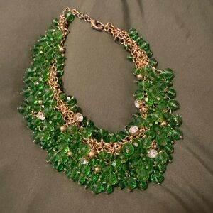 Elegant Green and Gold Statement Necklace
